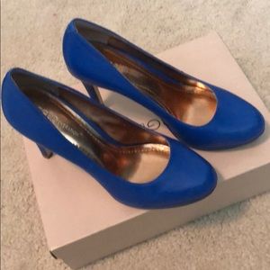 Bcbgeneration blue heels